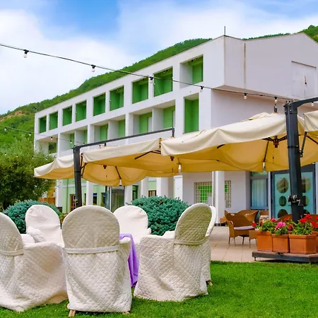 Piccolo Paradiso - 