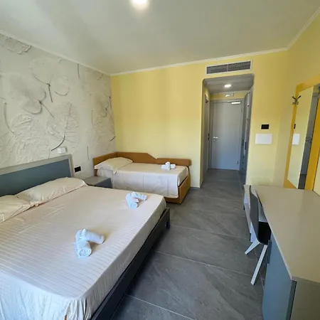 Piccolo Paradiso - 